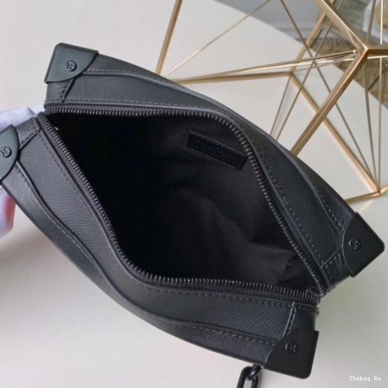 Louis Vuitton TRUNK SOFT 0814